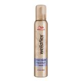  Пяна за обем Strong Hold - Wella Wellaflex Mousse 2 Day Volume Strong Hold, 200 мл